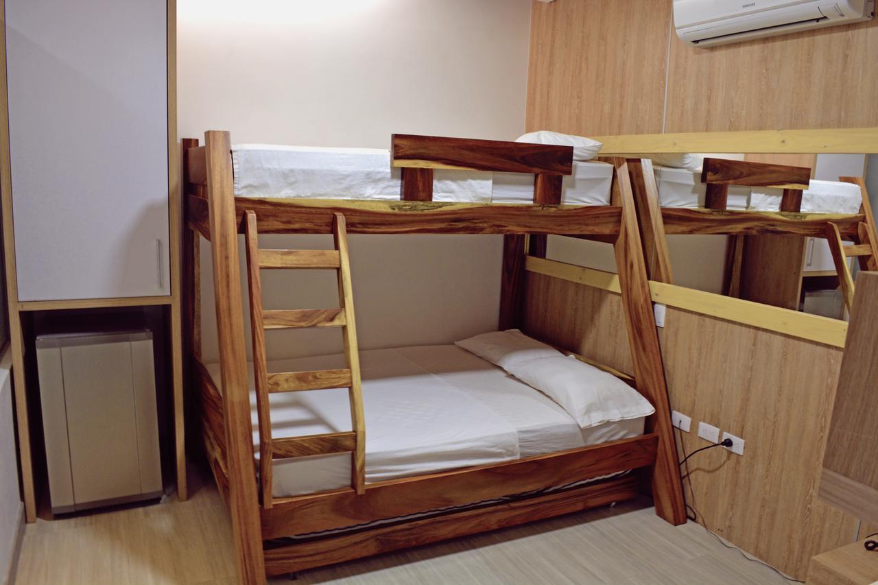 בלו Hotel Piso 12 מראה חיצוני תמונה
