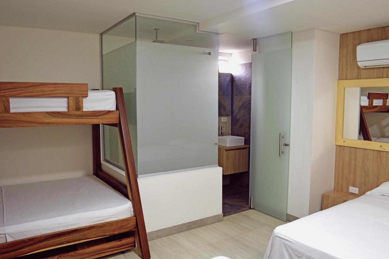 בלו Hotel Piso 12 מראה חיצוני תמונה